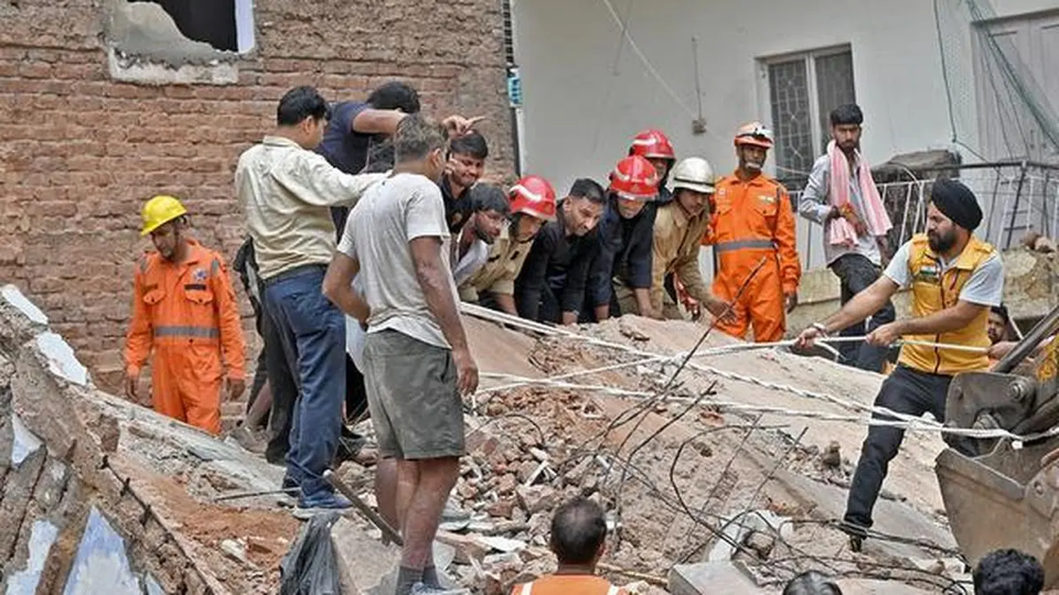 Source-supplied image for: Delhi building collapse: Six dead, 11 rescued from debris in Satya Niketan